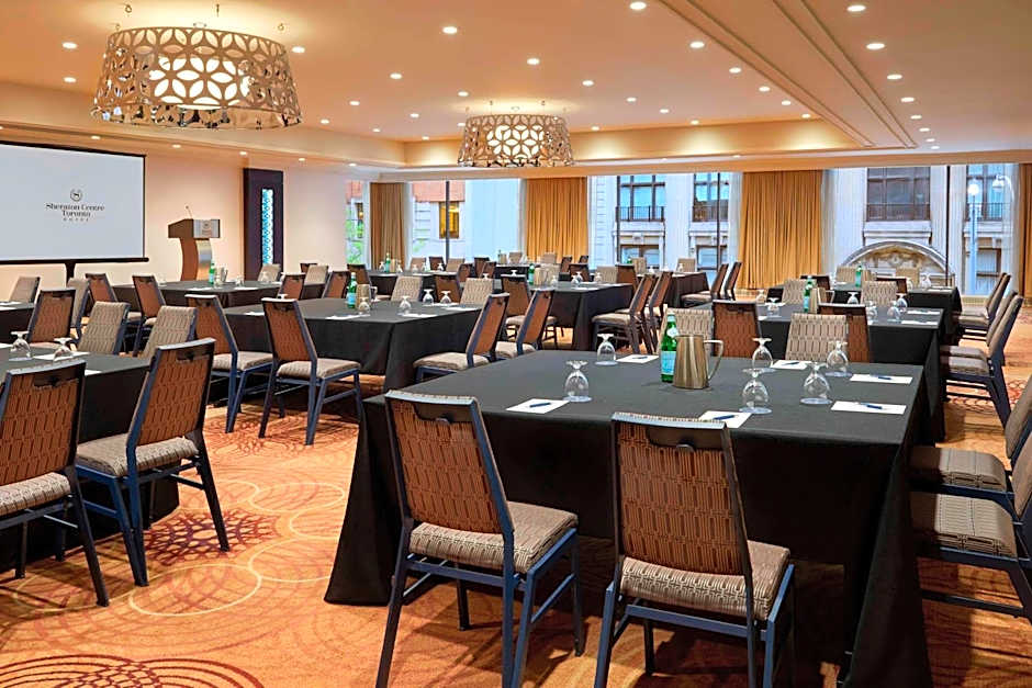 Sheraton Centre Toronto Hotel