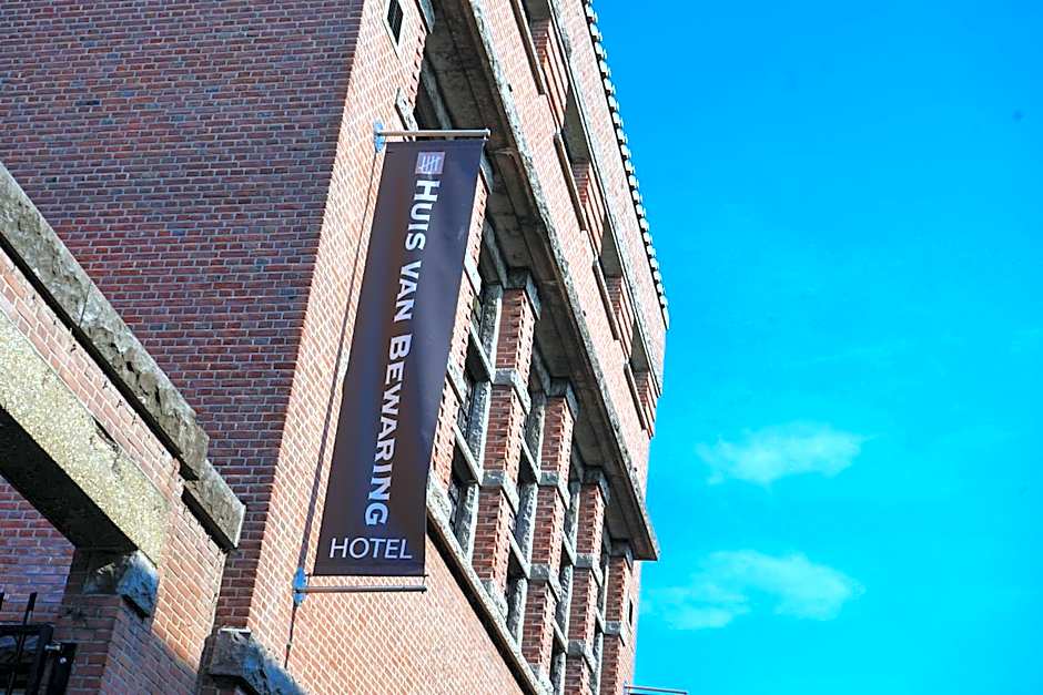Photo 1 of 50 of Hotel Huis van Bewaring - Bijzonder boutique hotel in historisch pand