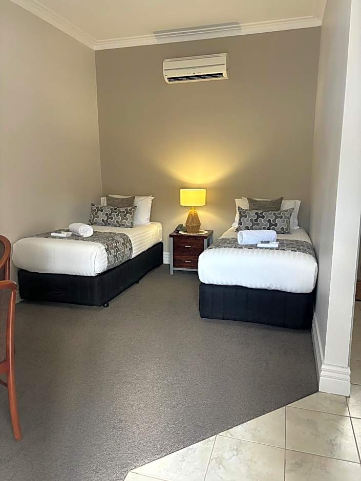 Silver Haven Motor Inn