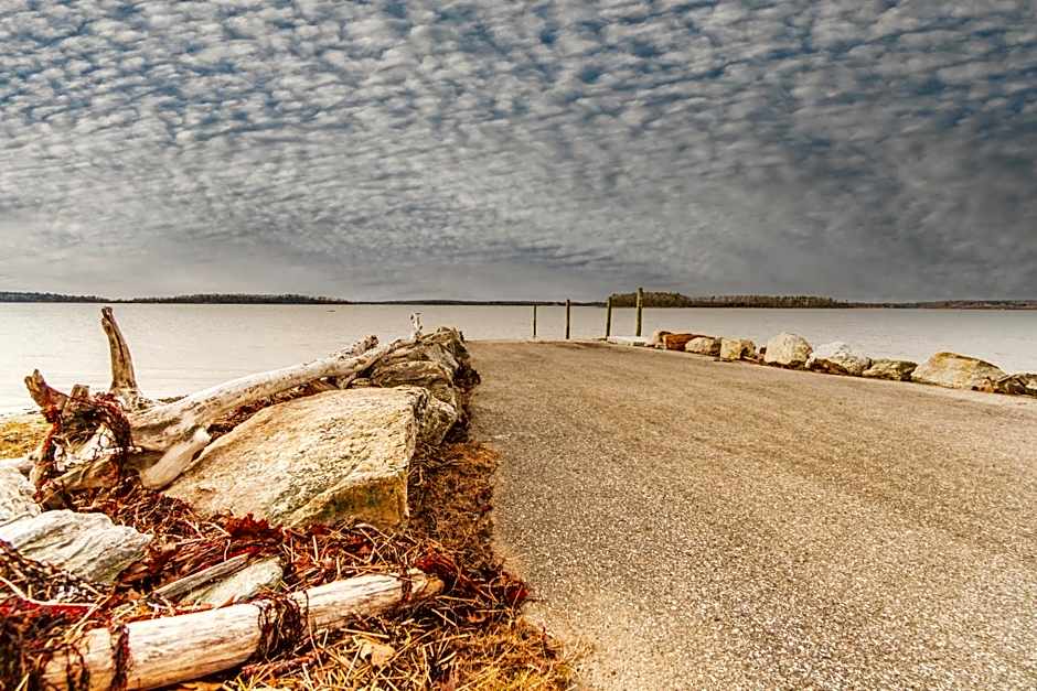 Casco Bay Inn