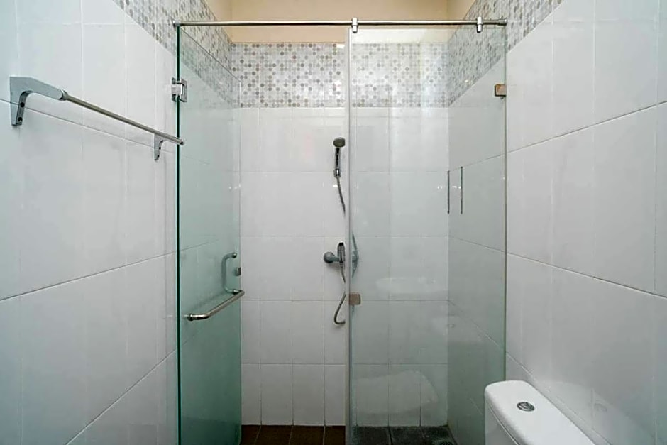 RedDoorz near ITDC Nusa Dua