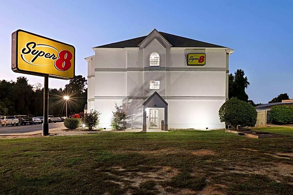 Super 8 by Wyndham Harbison/Parkridge Hospital