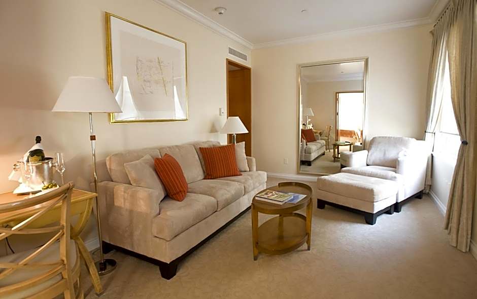 Photo 1 of 9 of Campton 1 Bedroom 1 King Bed Suite