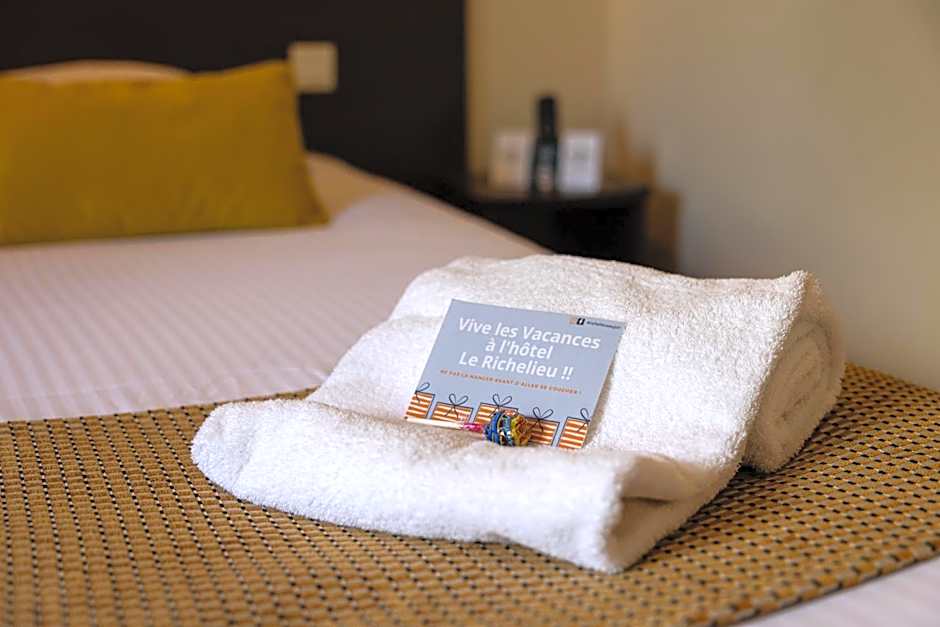 Logis Hotel Le Richelieu - Royan Atlantique