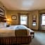 The Lodge at Mountaineer Square, A Vail Resorts Property