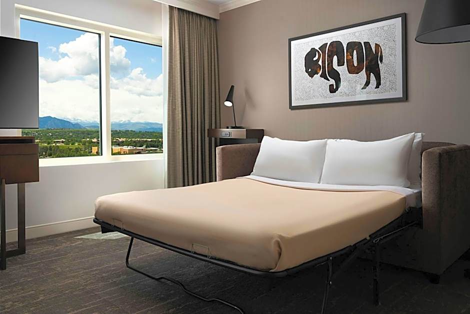 Renaissance by Marriott Boulder Flatiron Hotel