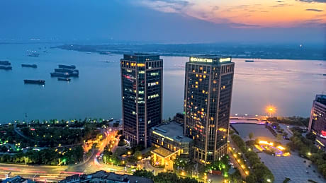 DoubleTree By Hilton Wuhu