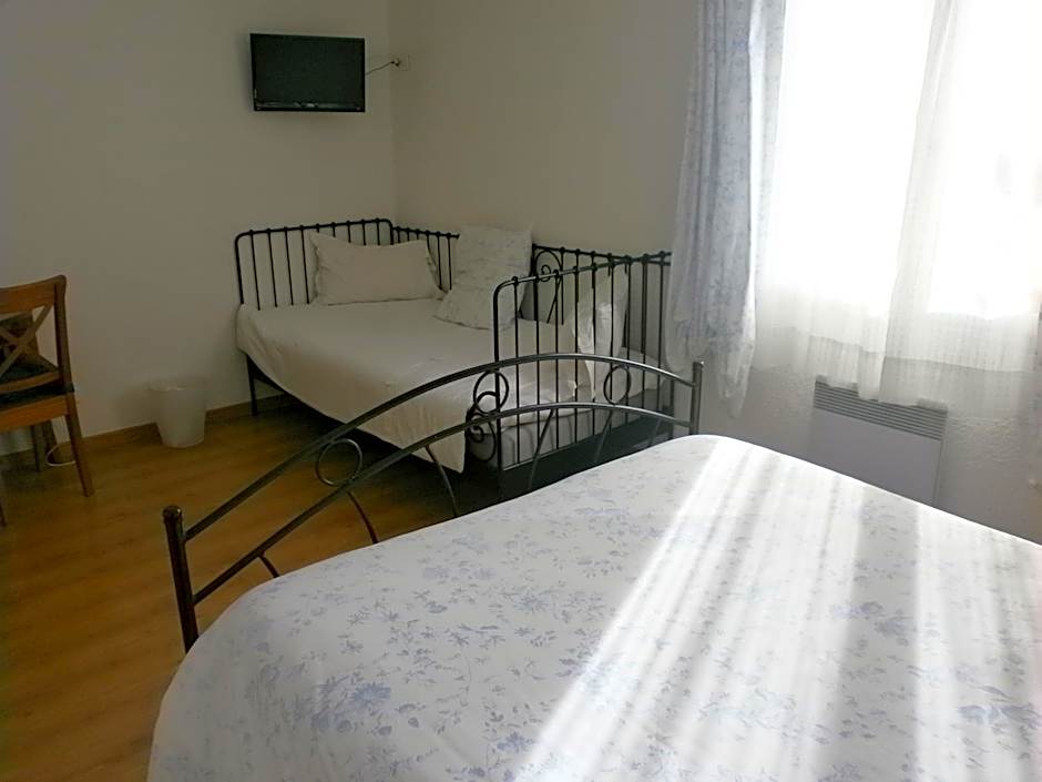 Hôtel Le Clos des Pins