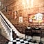 Lafitte Hotel & Bar