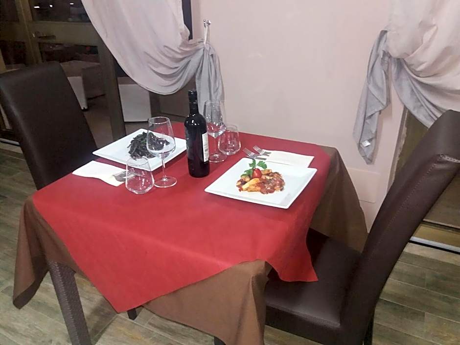 ChrisMare Hotel