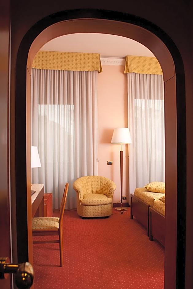 Hotel Roma