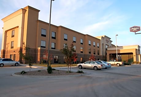 Hampton Inn By Hilton Clinton