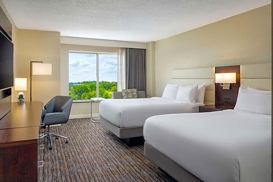 DoubleTree By Hilton Hotel Greensboro