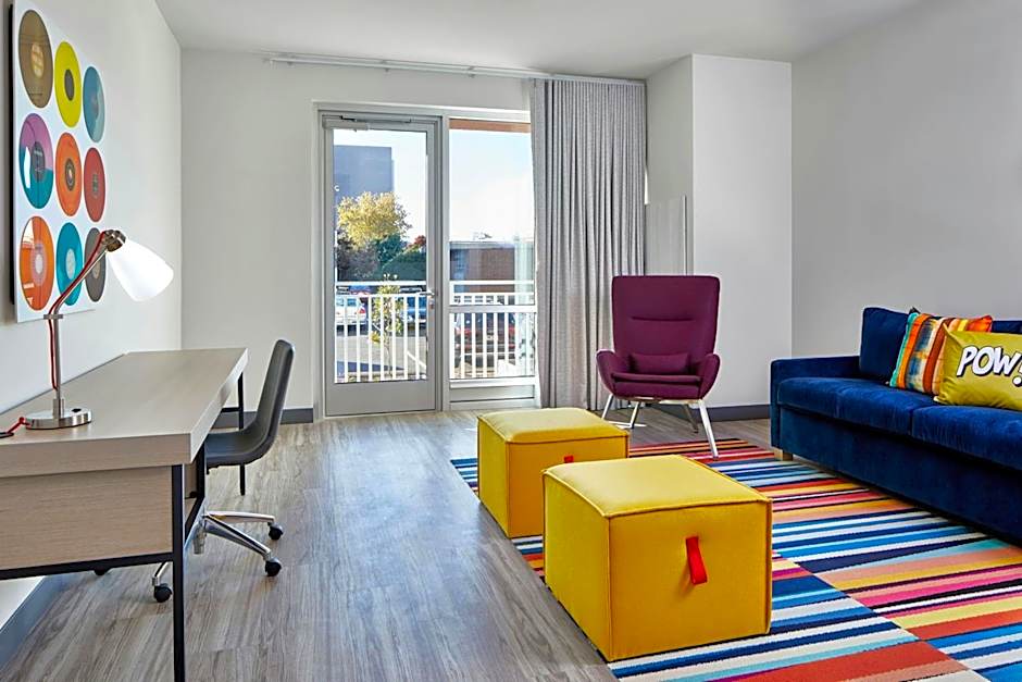 Aloft Wilmington at Coastline Center