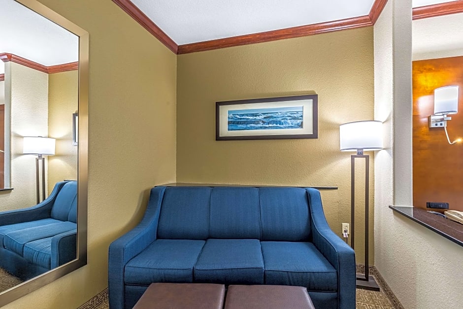 Photo 1 of 3 of 1 King Bed Suite