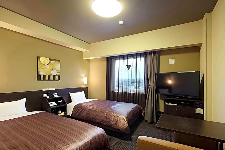 Hotel Route Inn Takamatsu Yashima