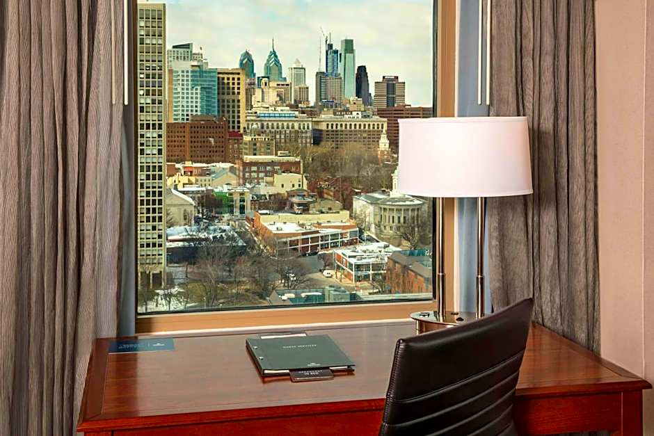 Hilton Philadelphia at Penns Landing