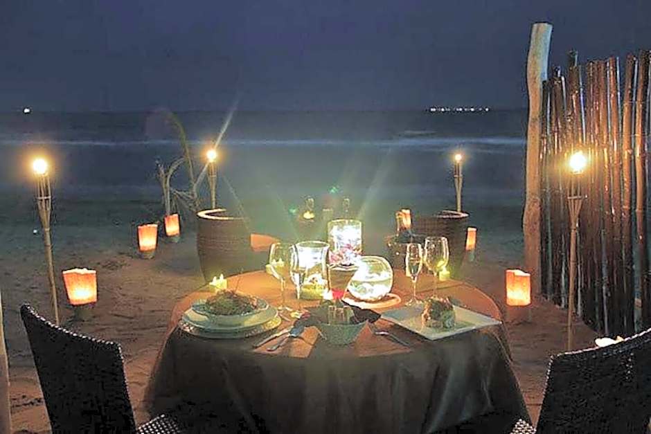 Playa Caracol Hotel & Spa