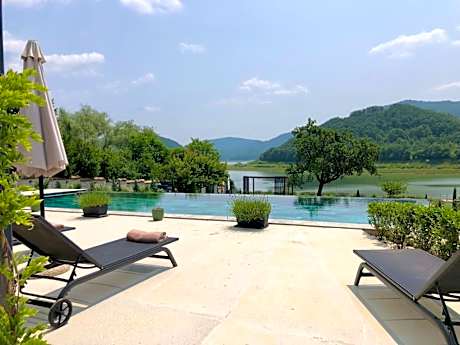 Drive Point (Adventure Lake Resort)