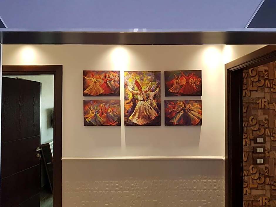 Pyramids Planet Hotel