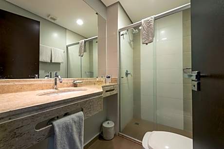 Twin Room with Pool View