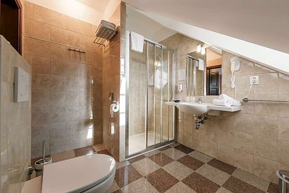 Hotel Jizerka 4