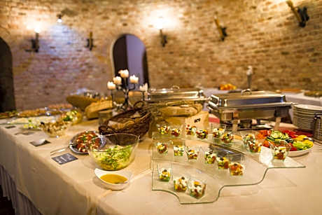 Double Room with Spa Bath