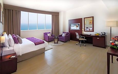 Deluxe Double Room with Sea View