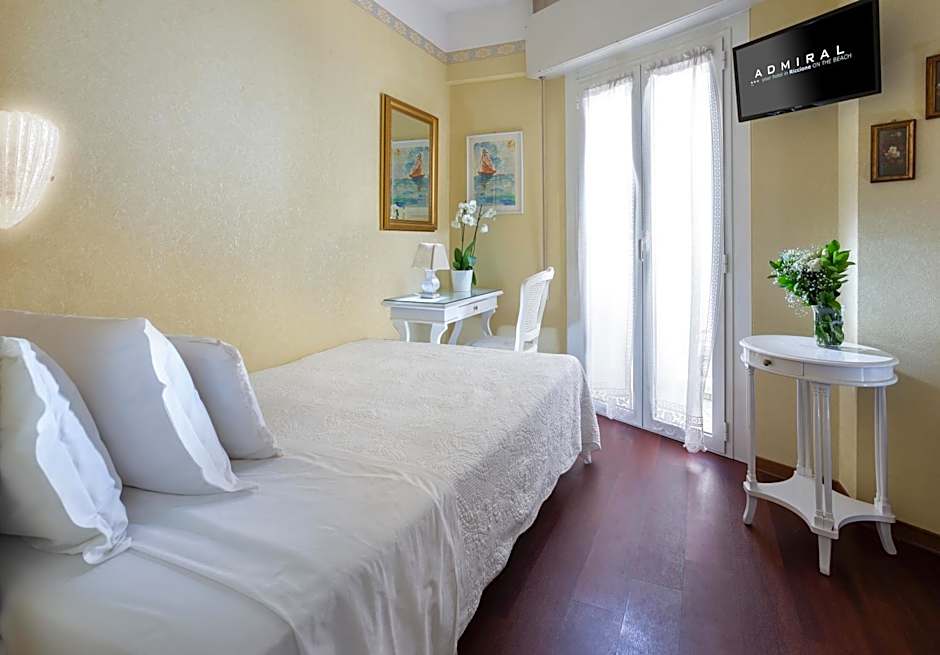 Hotel Admiral - on the beach