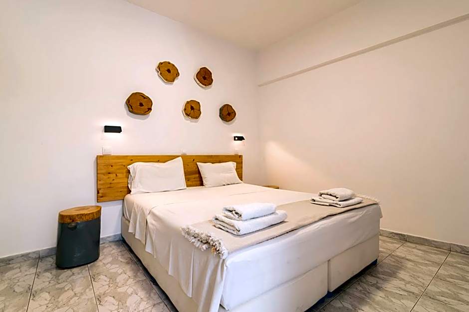 Lefka Hotel & Apartments