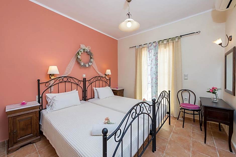 Lorenzo Villas with Private Pool, 200m from the beach, by ZanteWize