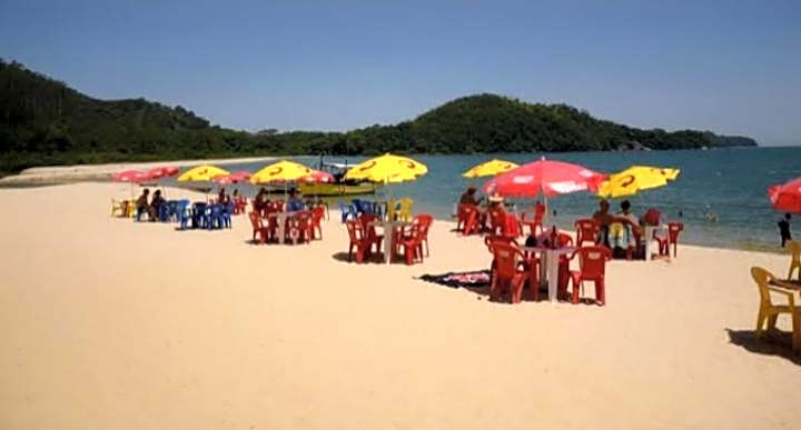 Casa praias de São Gonçalo em Paraty RJ