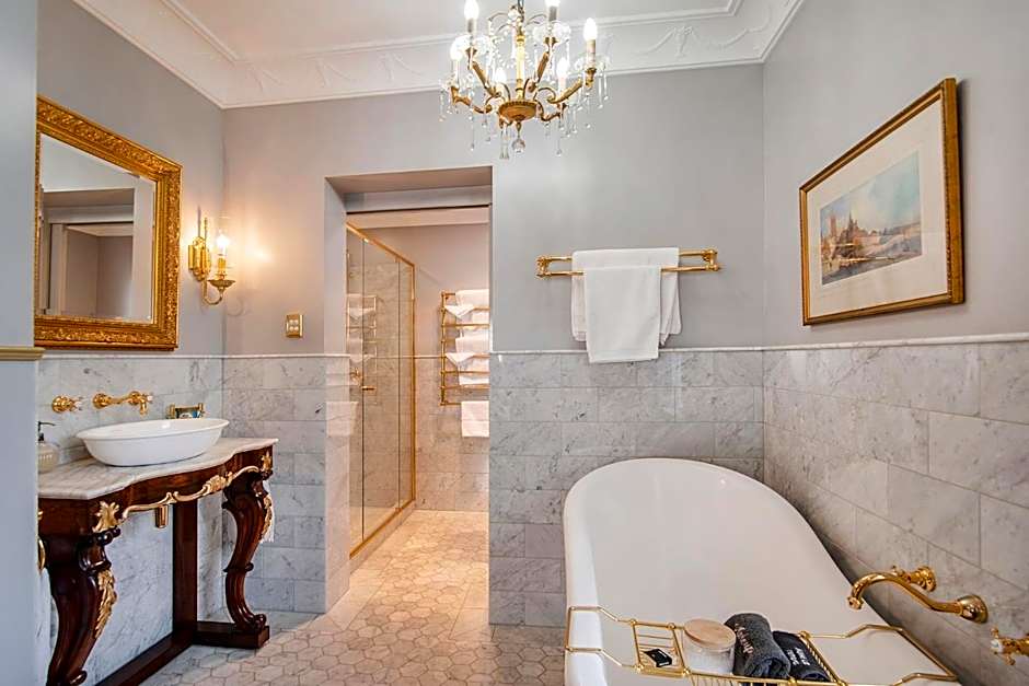 Josephines Luxury Accommodation