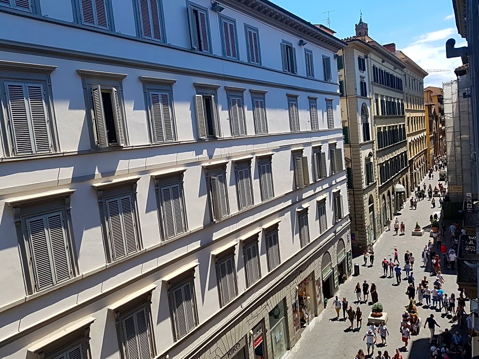 Maxim Firenze