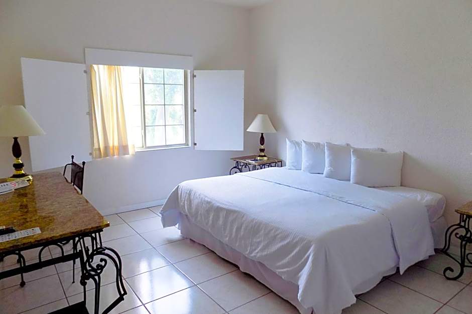 Hotel Las Palomas Express