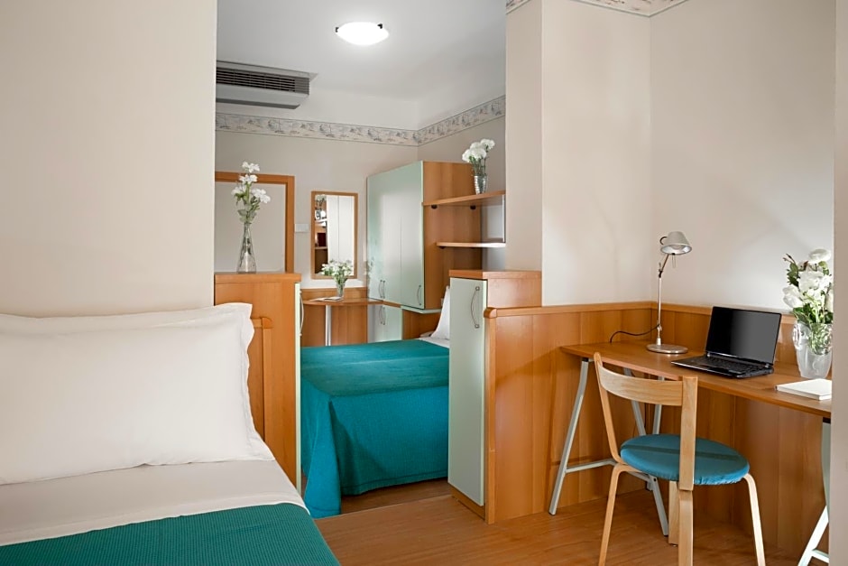 Hotel Sampaoli