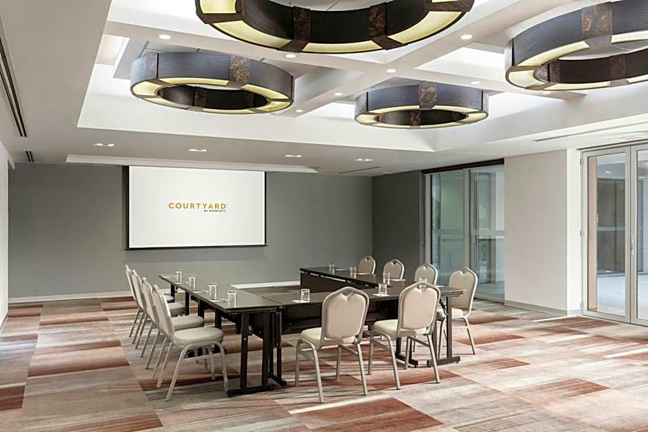 Courtyard by Marriott Lima Miraflores