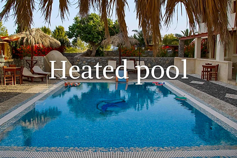 Birds Villa Apartments with Heated Pool - Including Car and Breakfast