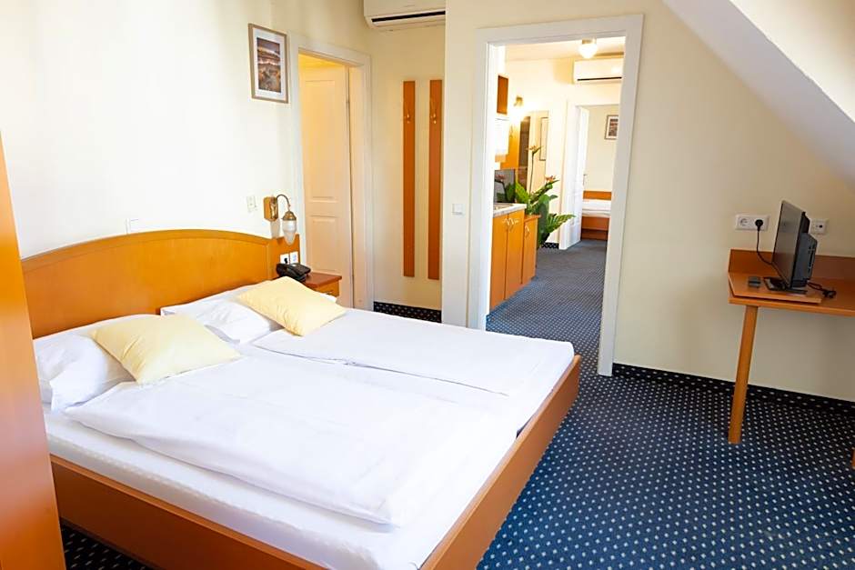 Suite Hotel 900m zur Oper