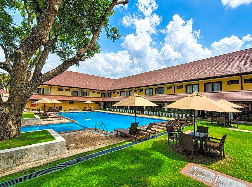 Rajarata Hotel