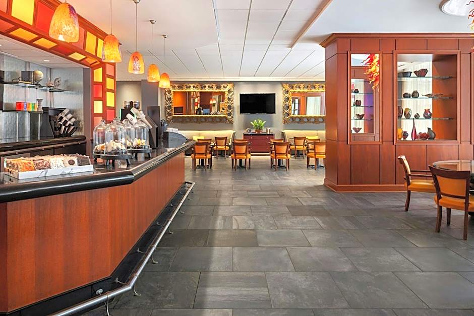 Renaissance by Marriott Columbus Downtown Hotel