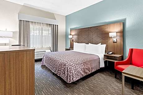 King Room with Bathtub - Disability Access/Non-Smoking