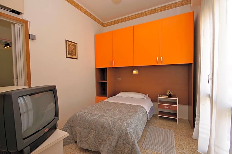 Hotel Victory