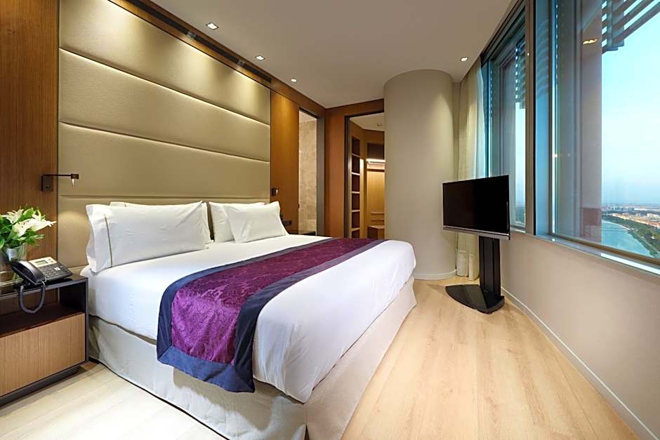 Eurostars Torre Sevilla