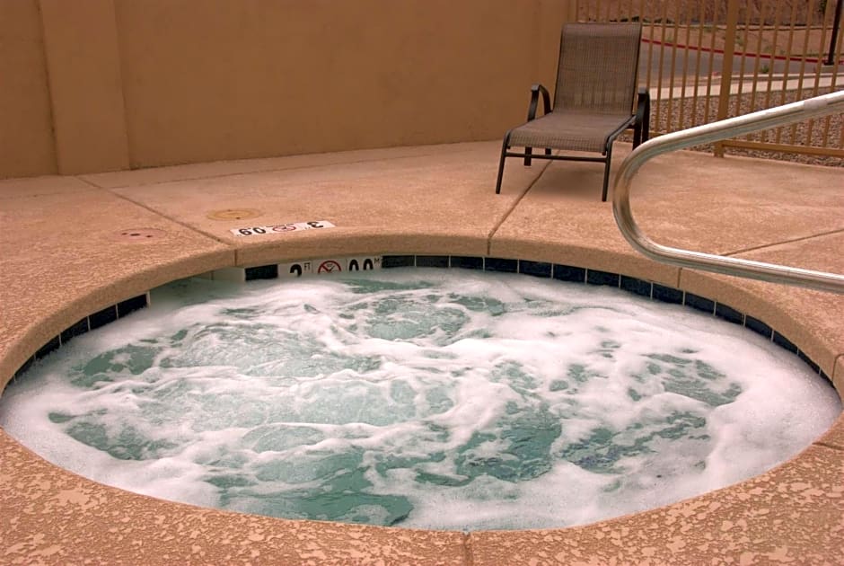 Holiday Inn Express & Suites Globe By IHG