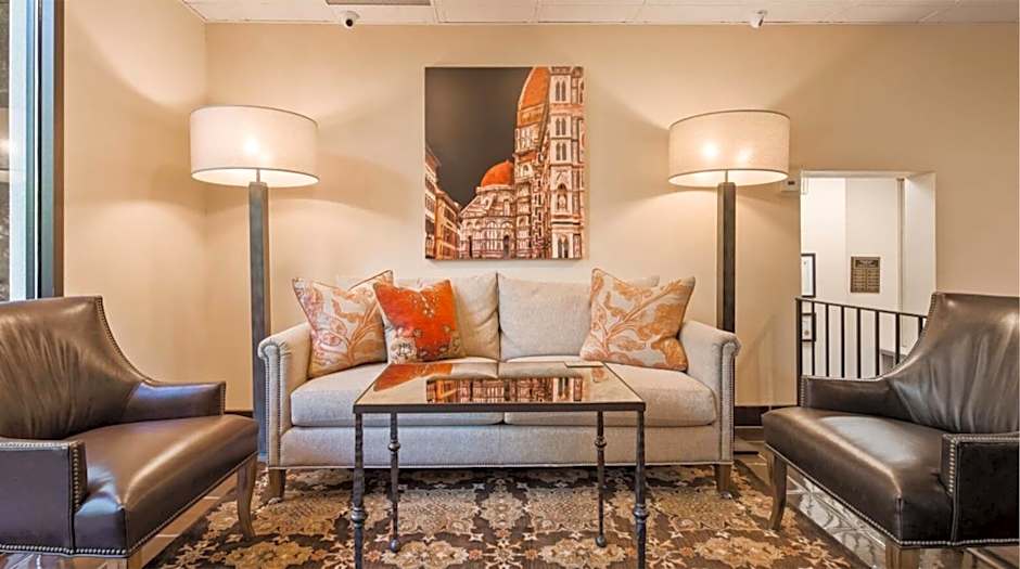 Seville Plaza Streetcar Hotel Museum District, Trademark