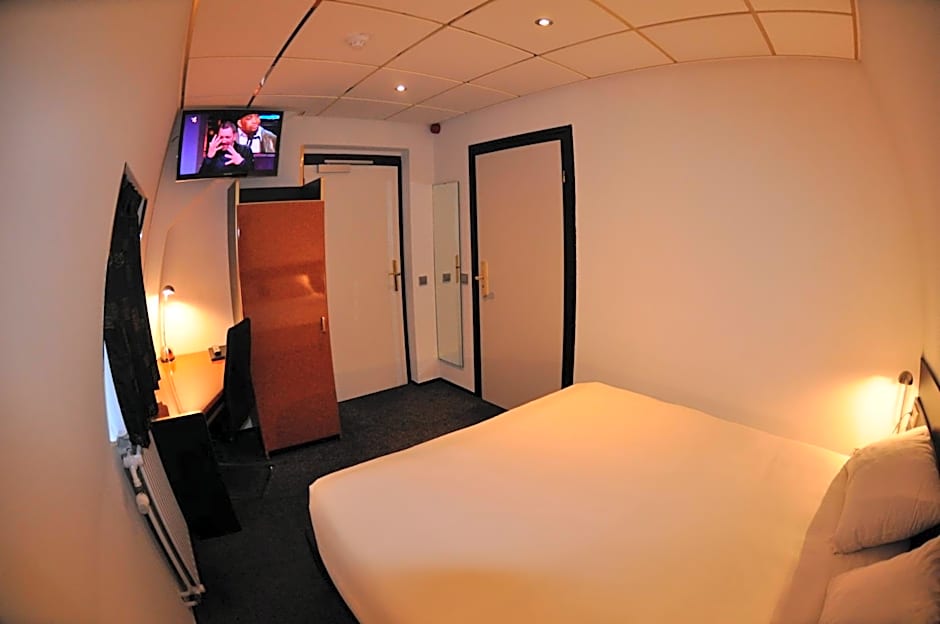 Budget Hotel Le Beau Rivage