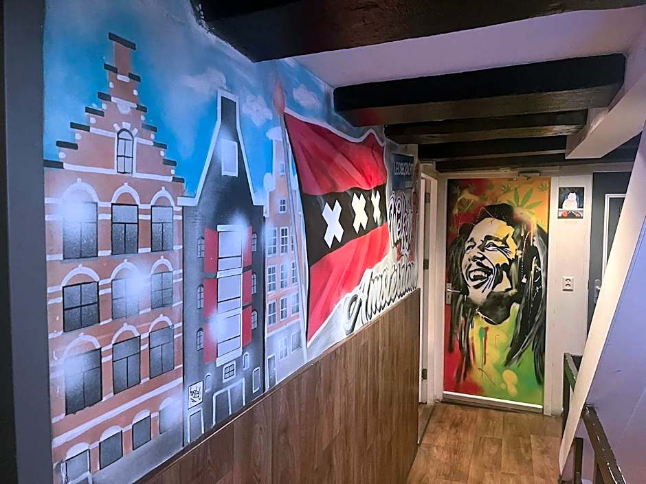 Amsterdam Downtown Hotel Canal View