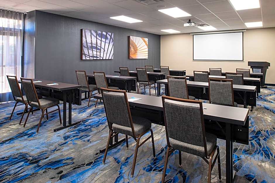 Fairfield Inn & Suites by Marriott Bakersfield Central