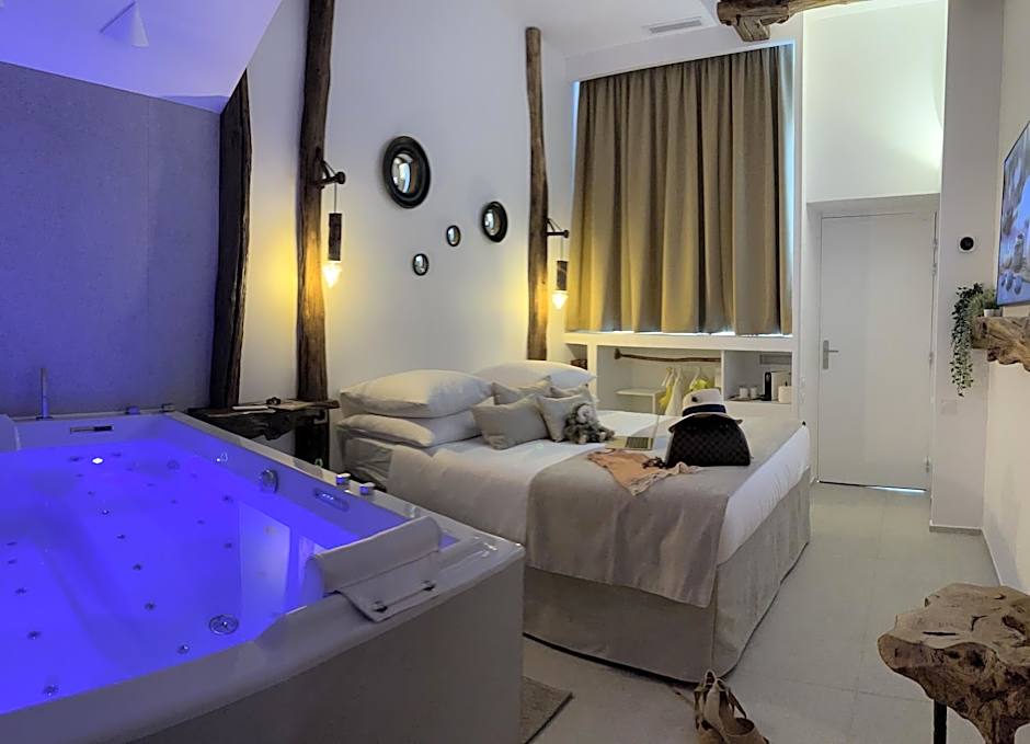 Tamarin & Capucin Suite Balnéo